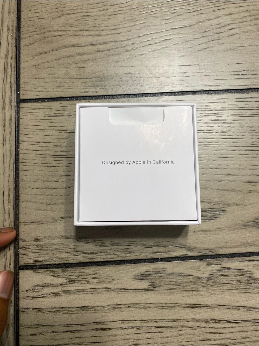 Apple White Wireless Earbuds with Charging Case